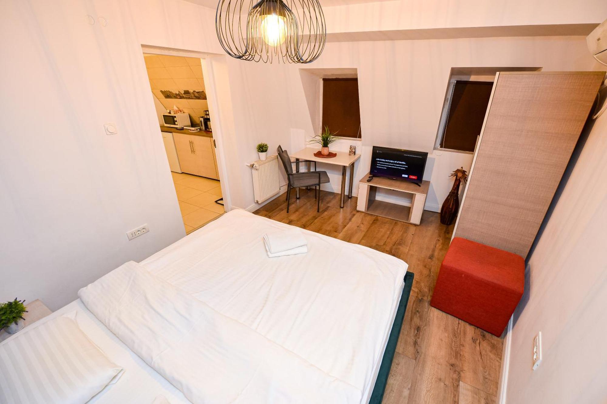 Apartament Center