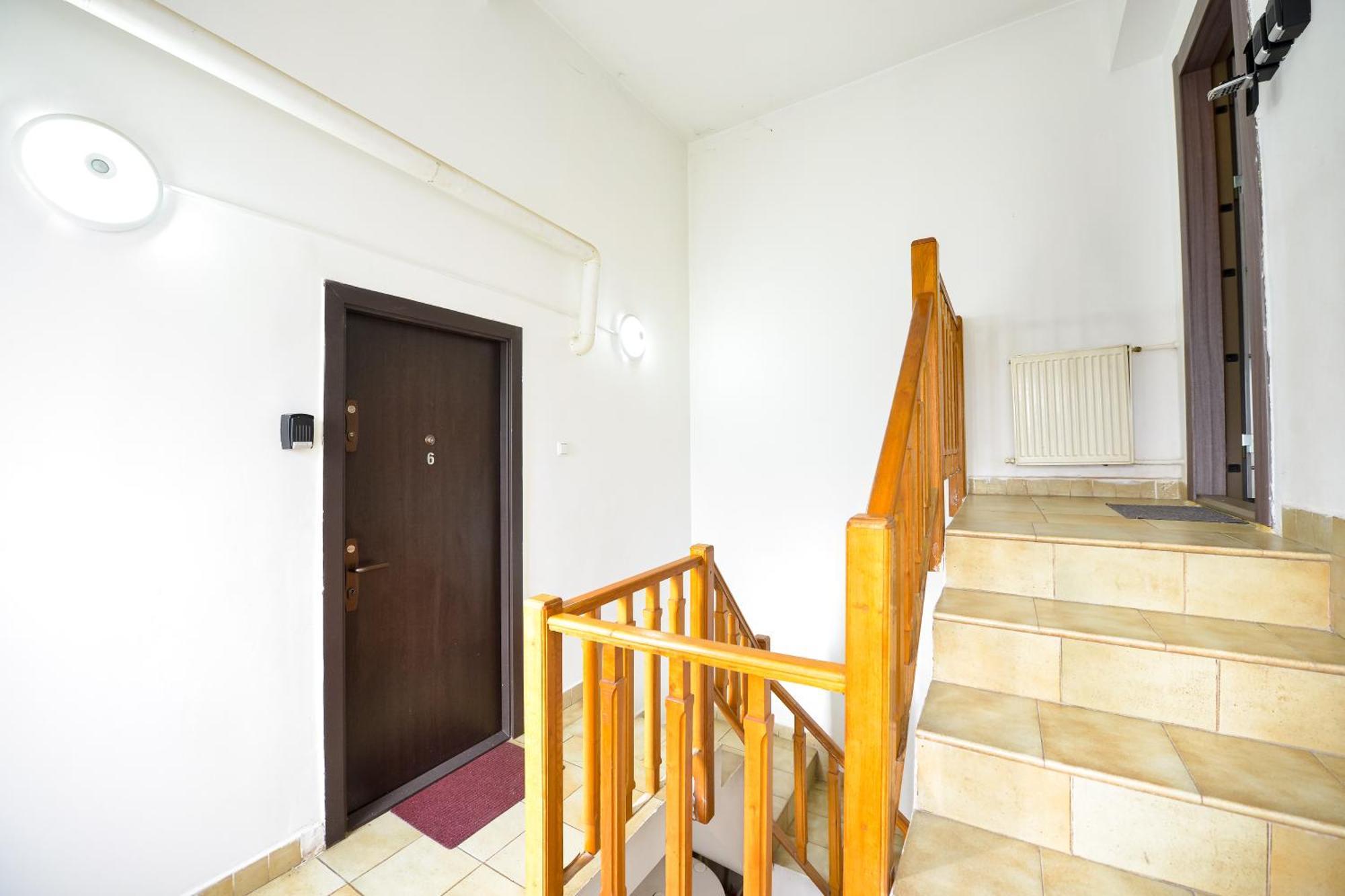 Apartament Center *